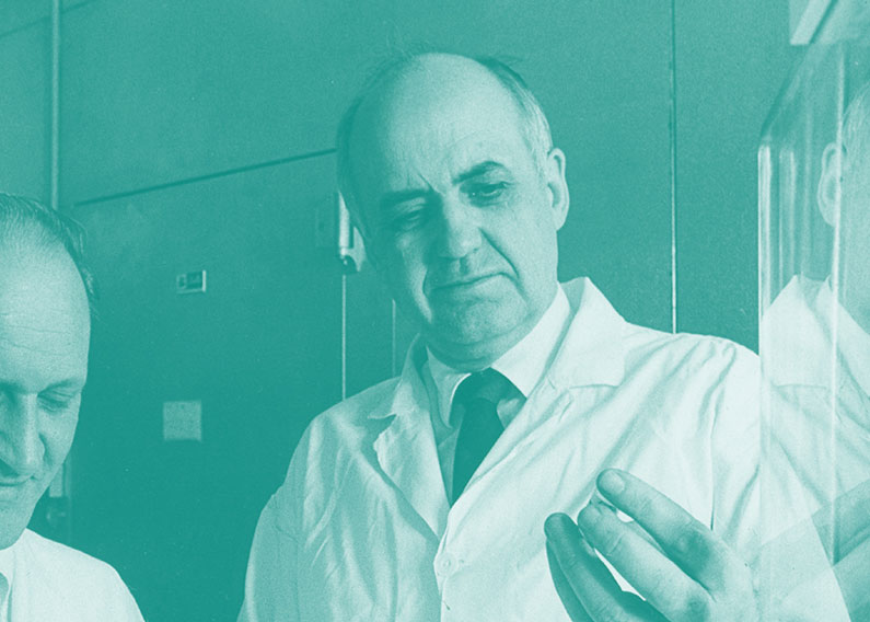 Dr. Hilleman at work 1971