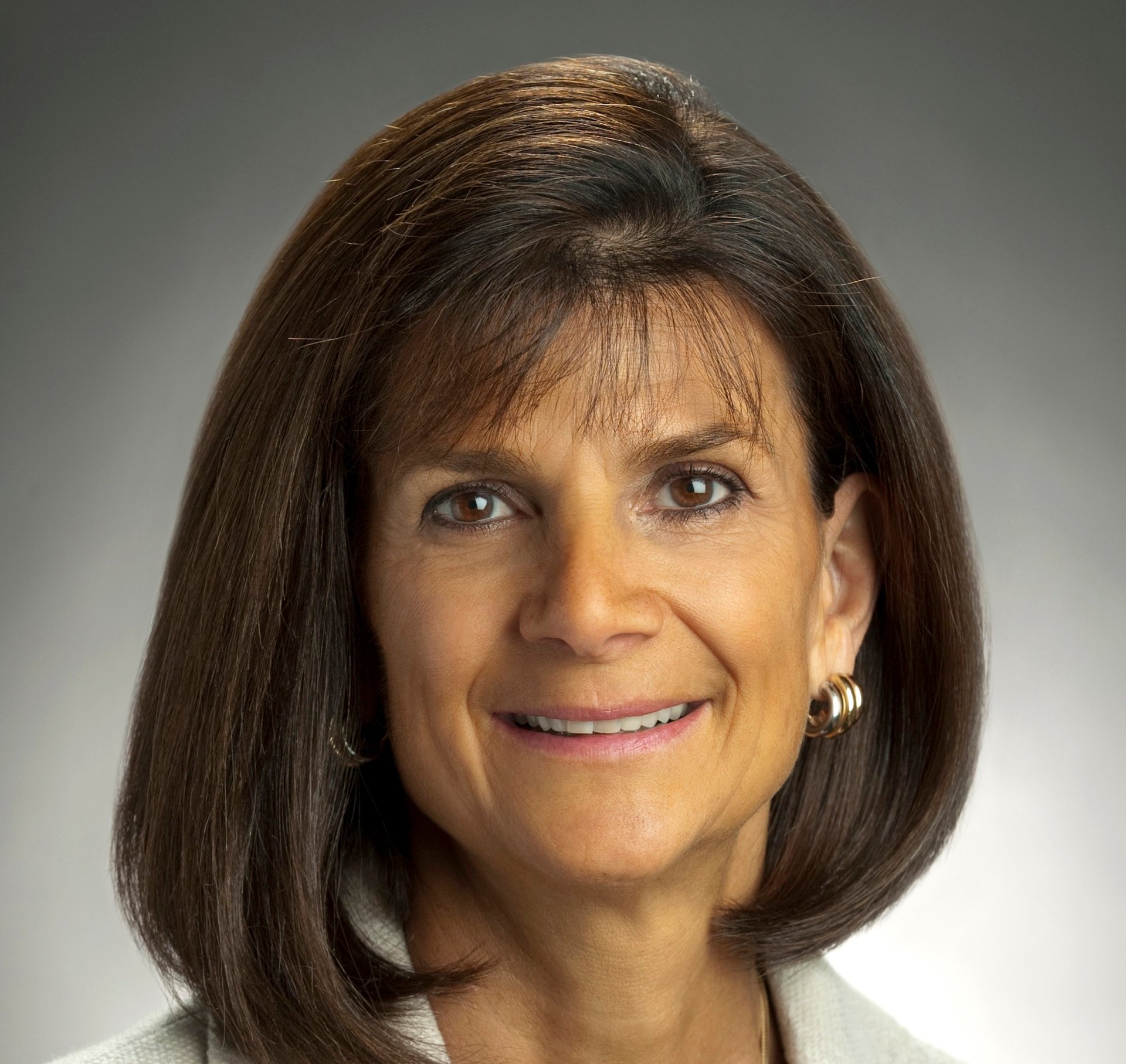 Patricia F. Russo headshot