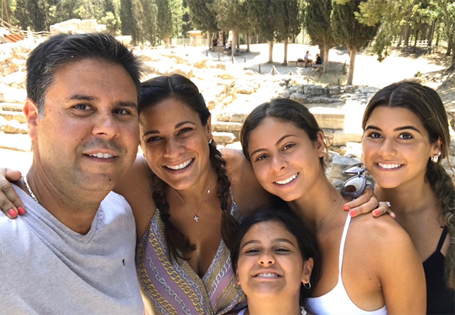John Pratsinakis and his family