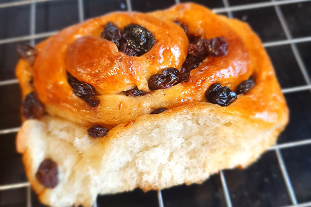 Cinnamon raisin swirl