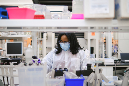 Denarra working in a lab