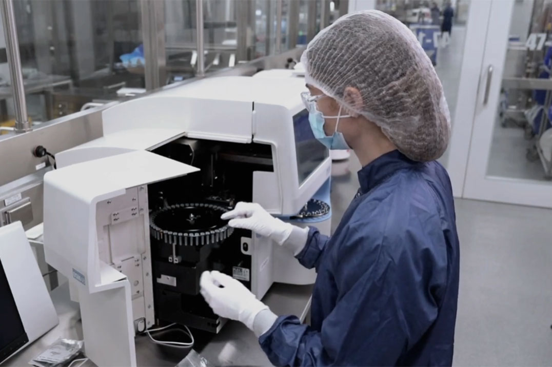 woman scientist working in a lab