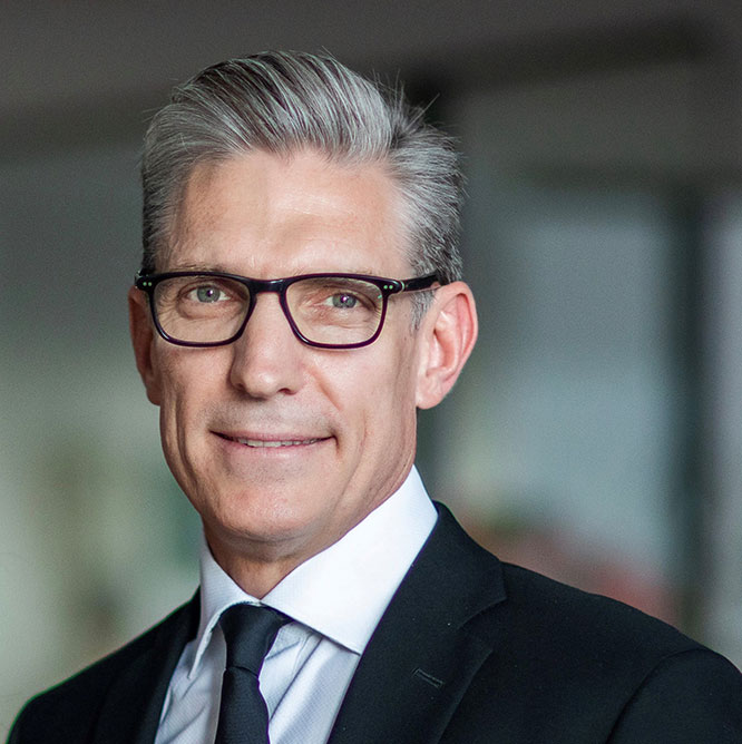 Jannie Oosthuizen headshot