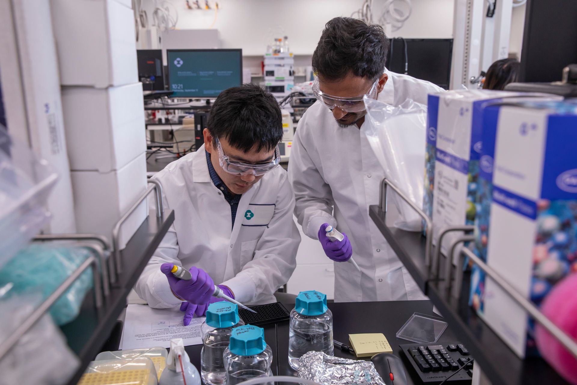 Scientist working in the lab
